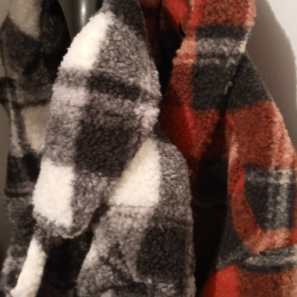 Jacket - Picture 2 of 2